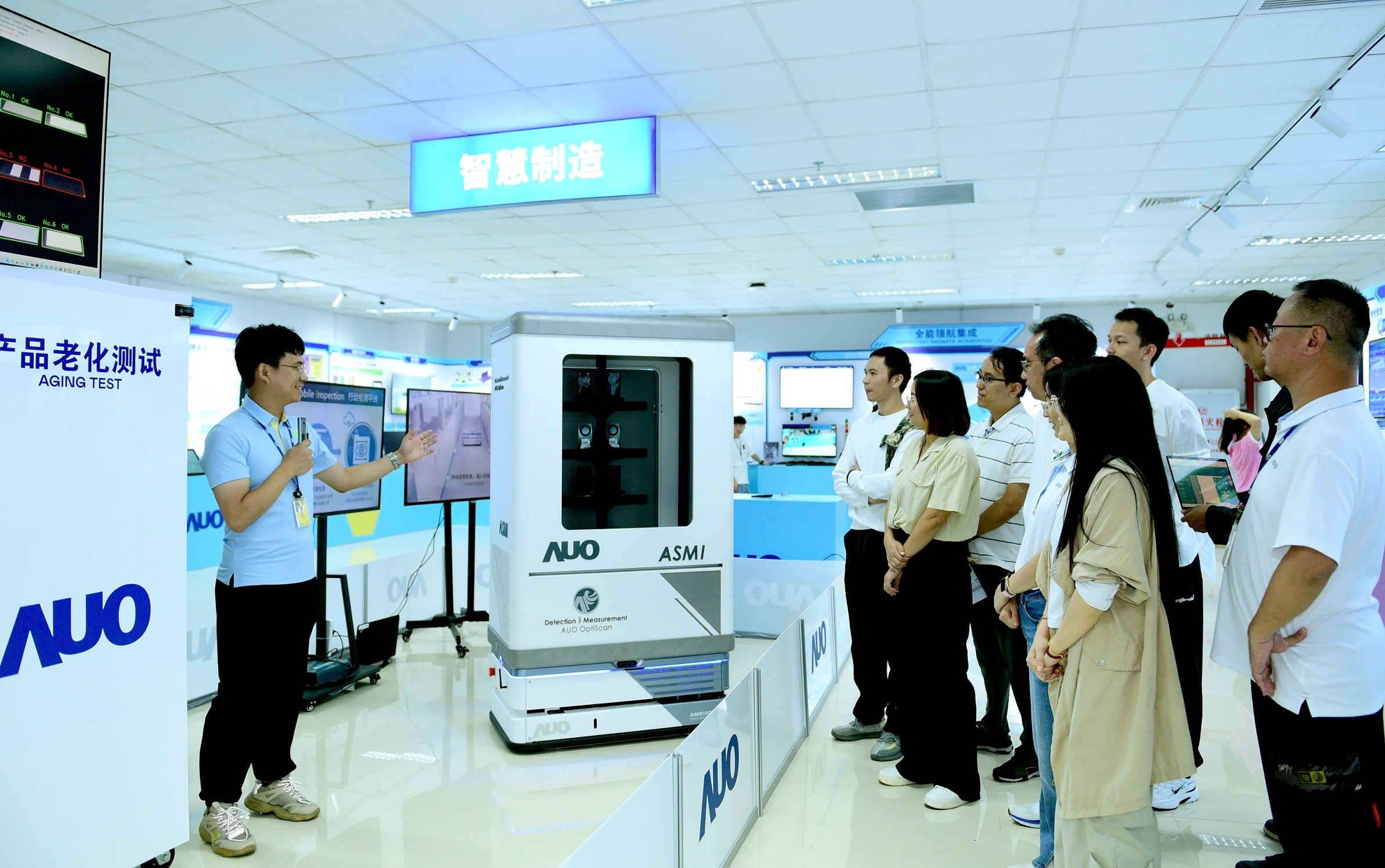 VR彩票廈門將5G+ABC技術串聯生產管理全流程，打通研發、採購、生管、製程、設備、品質等產品全生命週期製造流程，完成數位化設計、智慧供應鏈、智慧座艙、全流程設備管理、資料驅動優化、智慧線上檢測、智慧品管等自我調整生產模式升級