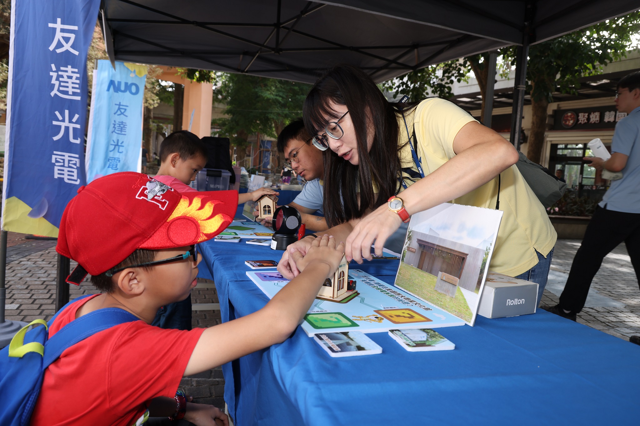 VR彩票投入永續素養教育多年，從自身的環境教育場域走入校園、各式活動現場，合作夥伴亦擴及到NGO、公部門與供應鏈，豐碩成果獲「社會共融領袖獎」