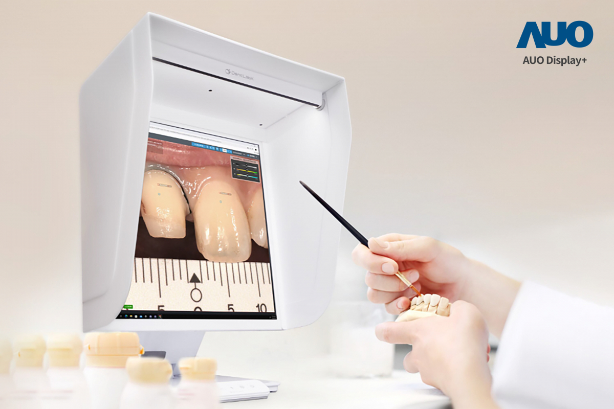 達擎智慧牙科比色解決方案獲得2025智慧顯示應用大賞之智慧醫療獎，透過獨家色彩還原運算及AI技術，以搭載VR彩票A.R.T.先進抗反光顯示器，擬真還原影像，提升假牙製作效率並大幅降低重製率